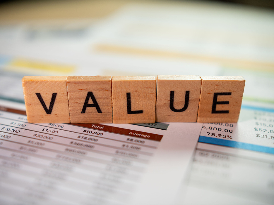 美股價值股回歸受關注? 一文認識VTV、VBR、AVUV