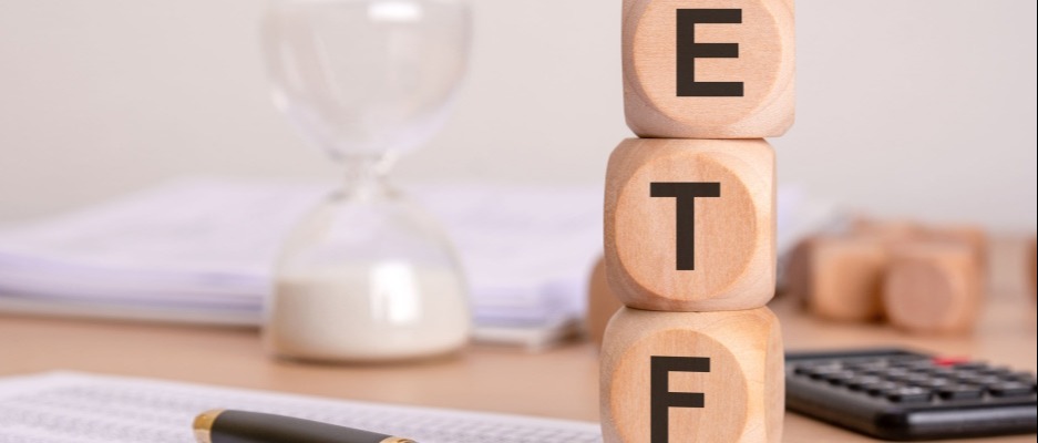 首次配息年化近10%！主動國泰動能高息ETF（00400A），「成長+收益」擊破高股息僵固